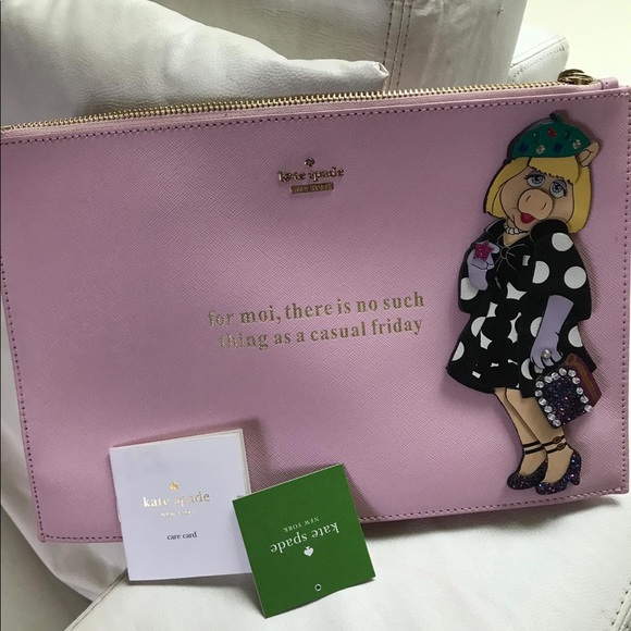 kate spade Handbags - Kate Spade Disney Miss Piggy Clutch